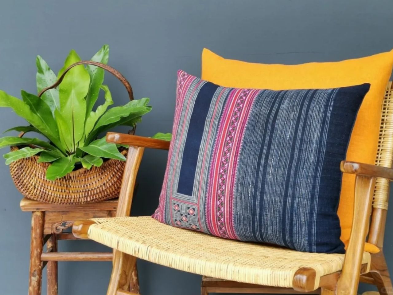 Northern Thai Textiles & Cotton