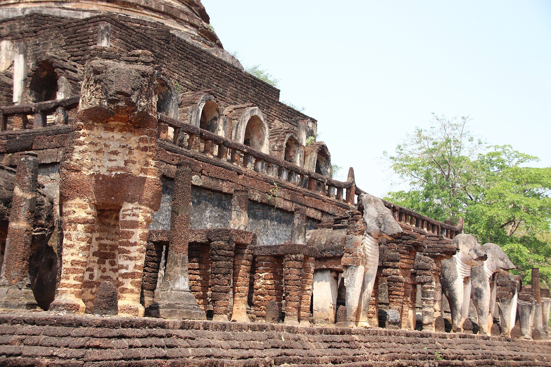 Si Satchanalai Day Trip